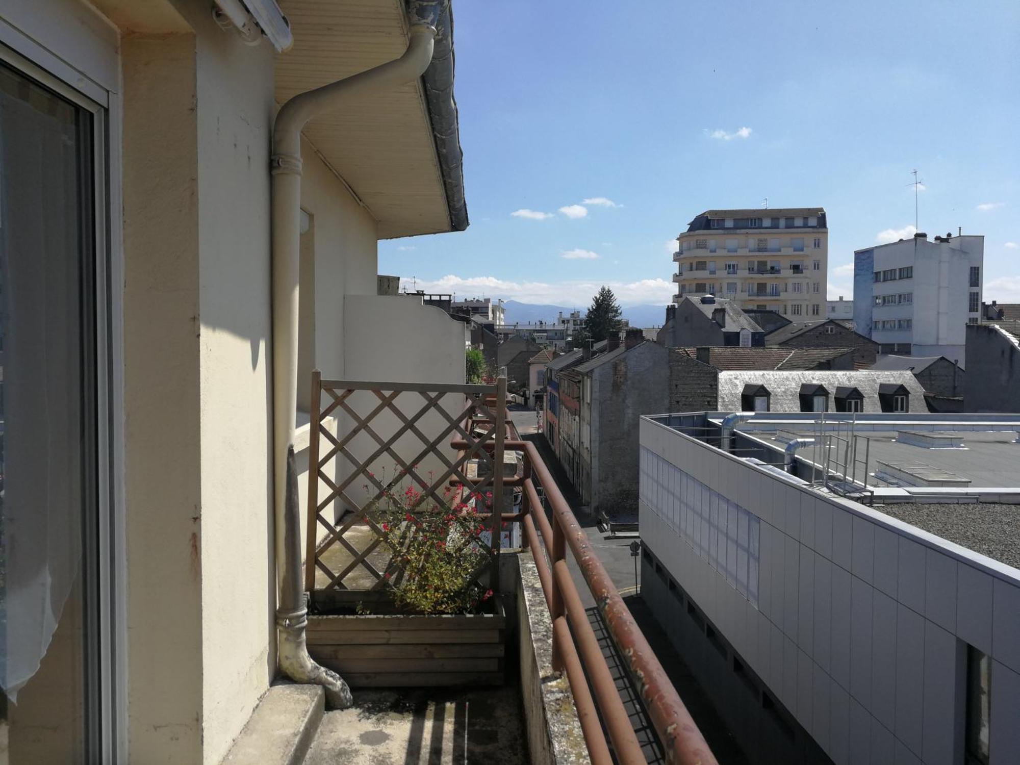 Appartement T4 Lumineux Avec Balcon - 3Eme Etage Sans Ascenseur Тарб Екстериор снимка